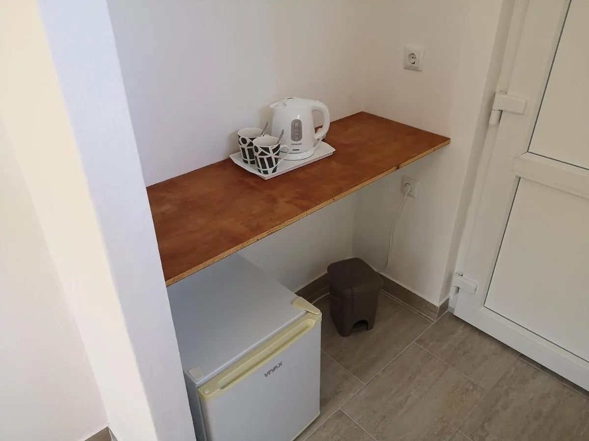 Guest House Morska Grota Povile