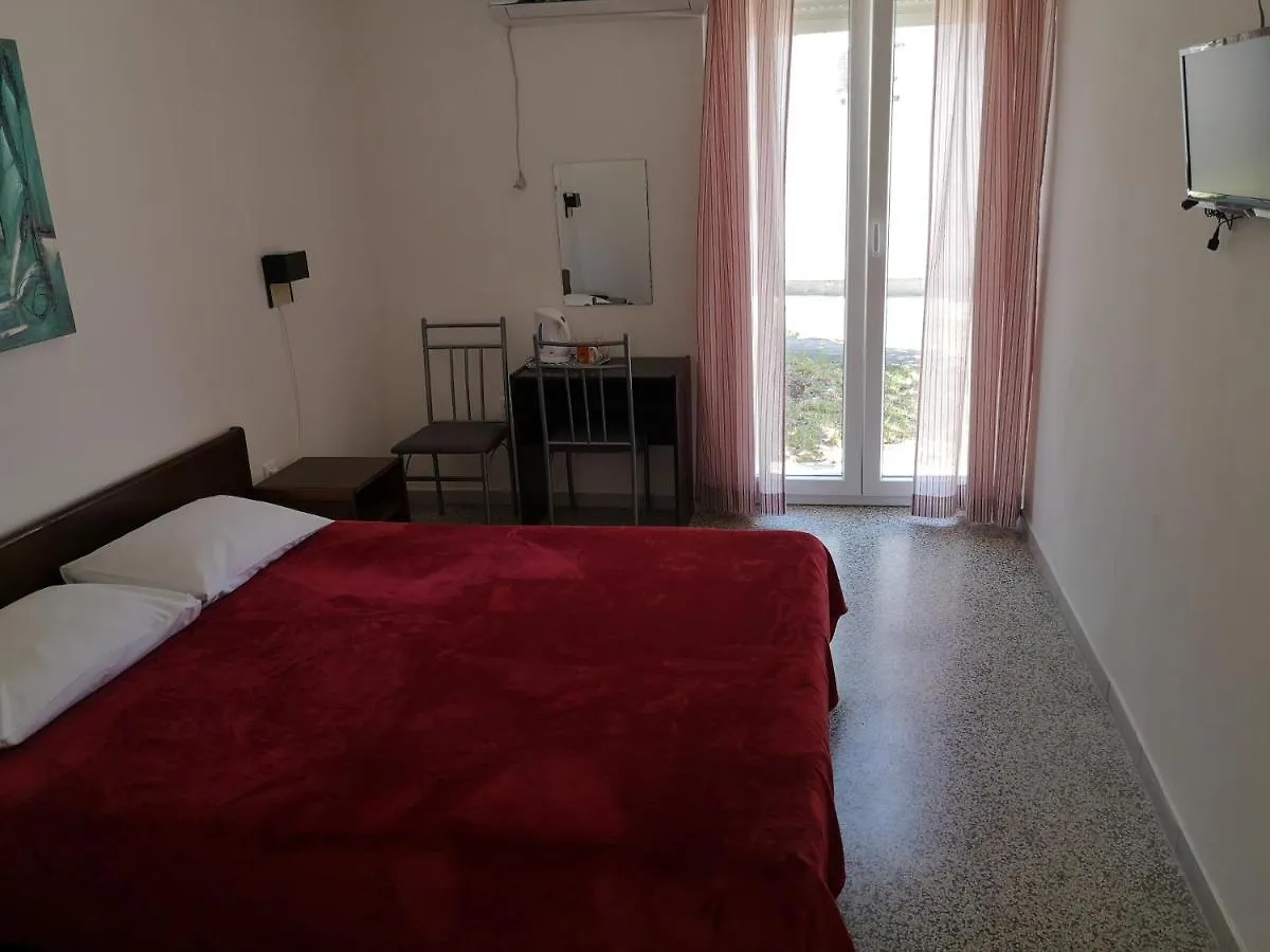 ***  Guest House Morska Grota Povile Croatia