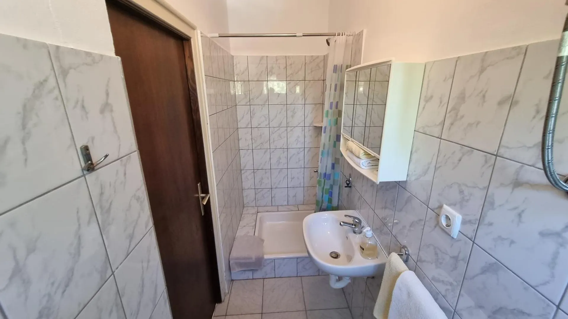 Guest House Morska Grota Povile Croatia